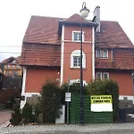 Krotka 3 Guest house *