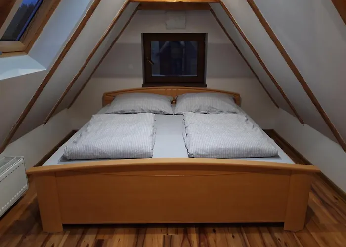 Affittacamere Krotka 3 *